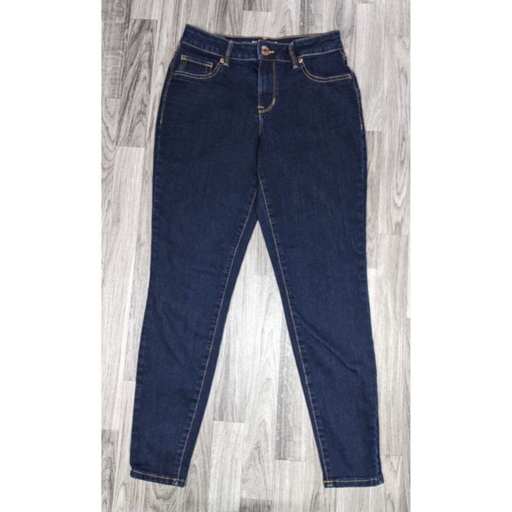 (3/$35) Maurices Size Medium Regular High Rise Tapered Leg Denim Blue Jeans